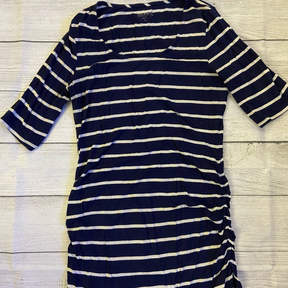 Maternity shirt